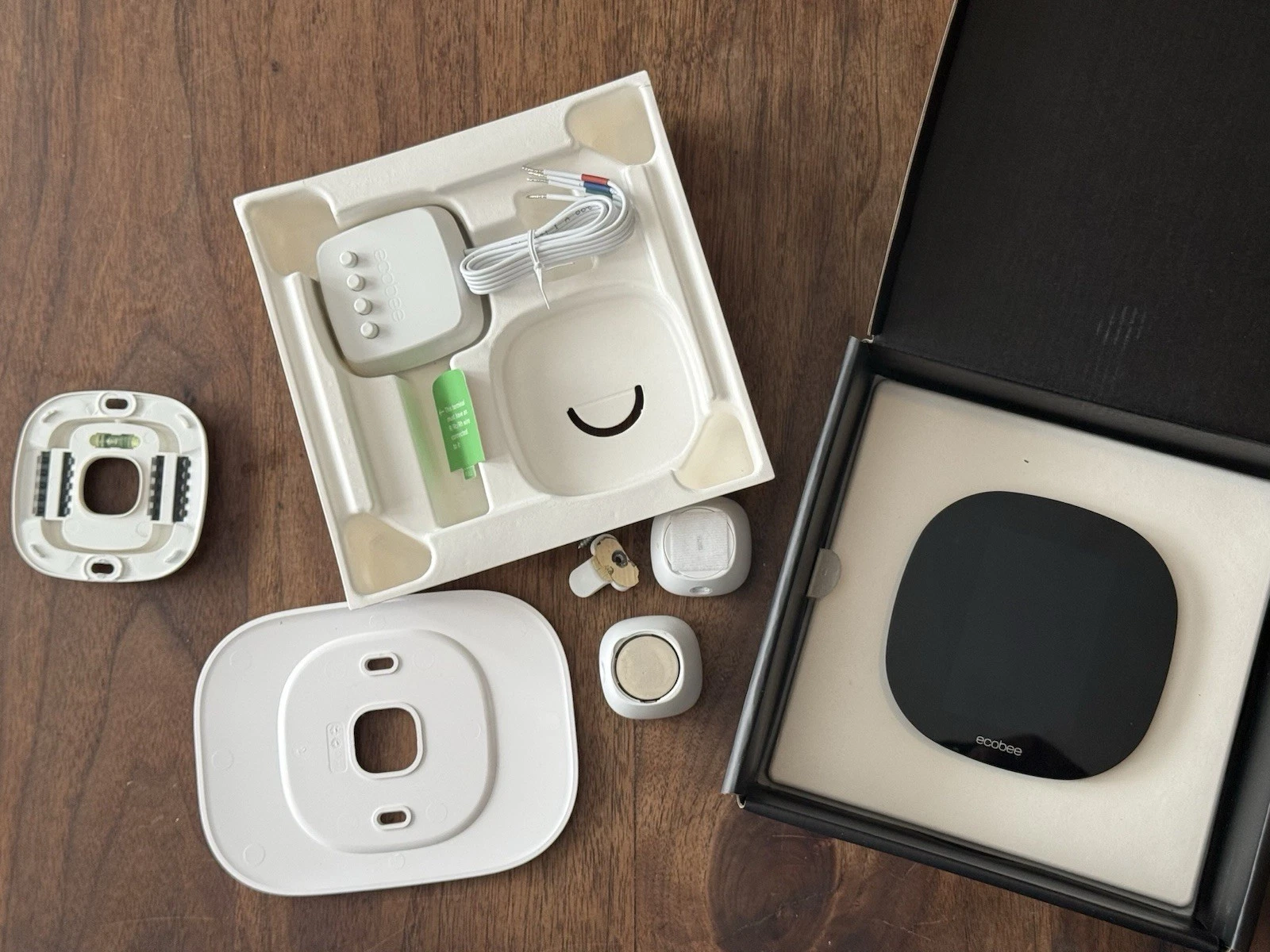 ecobee 3 Lite Smart Thermostat Black + 2 Sensors