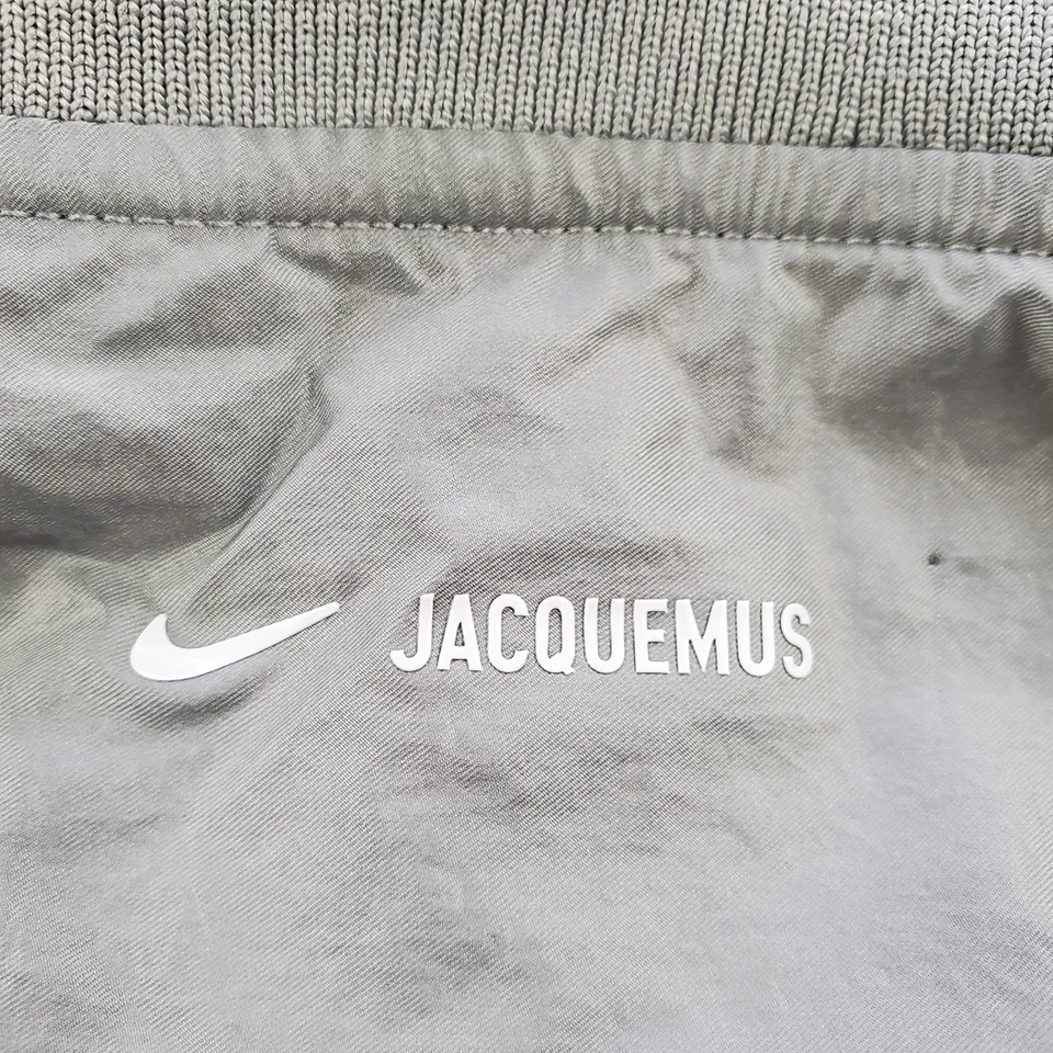 ✅ NEW Nike x Jacquemus Unisex Size Adult Small Silver Track Jacket FV5697-073 ✅ - Image 4 of 4