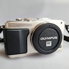 OLYMPUS PEN Lite E PL6 Double Lens Set with Many Accessories