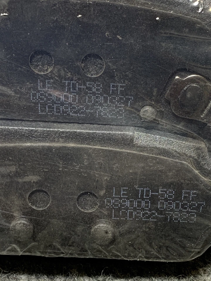 Pronto LCD922 Disc Brake Pad Set-Base Rear Fits Cadillac CTS 2003-2007 Foto 3 de 4