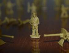 Airfix Miniaturmodell WW2 Deutsche Soldaten - 90 Plastikfiguren 25mm + Artillerie