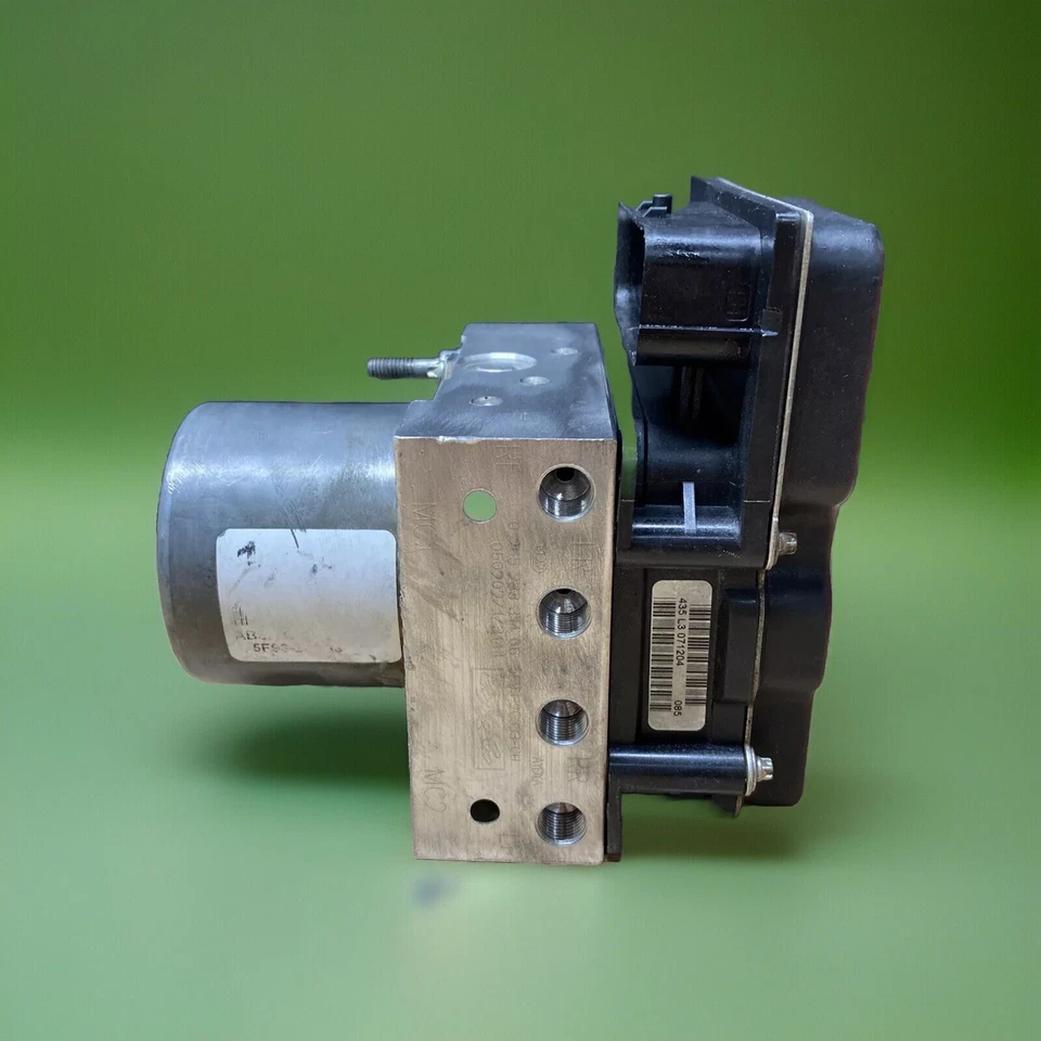 Módulo de bomba de freno ABS reacondicionado 2005-07 Ford Freestyle 3,0 L | 5F93-2C333-CH Foto 4 de 4