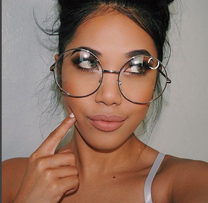 round frames for women