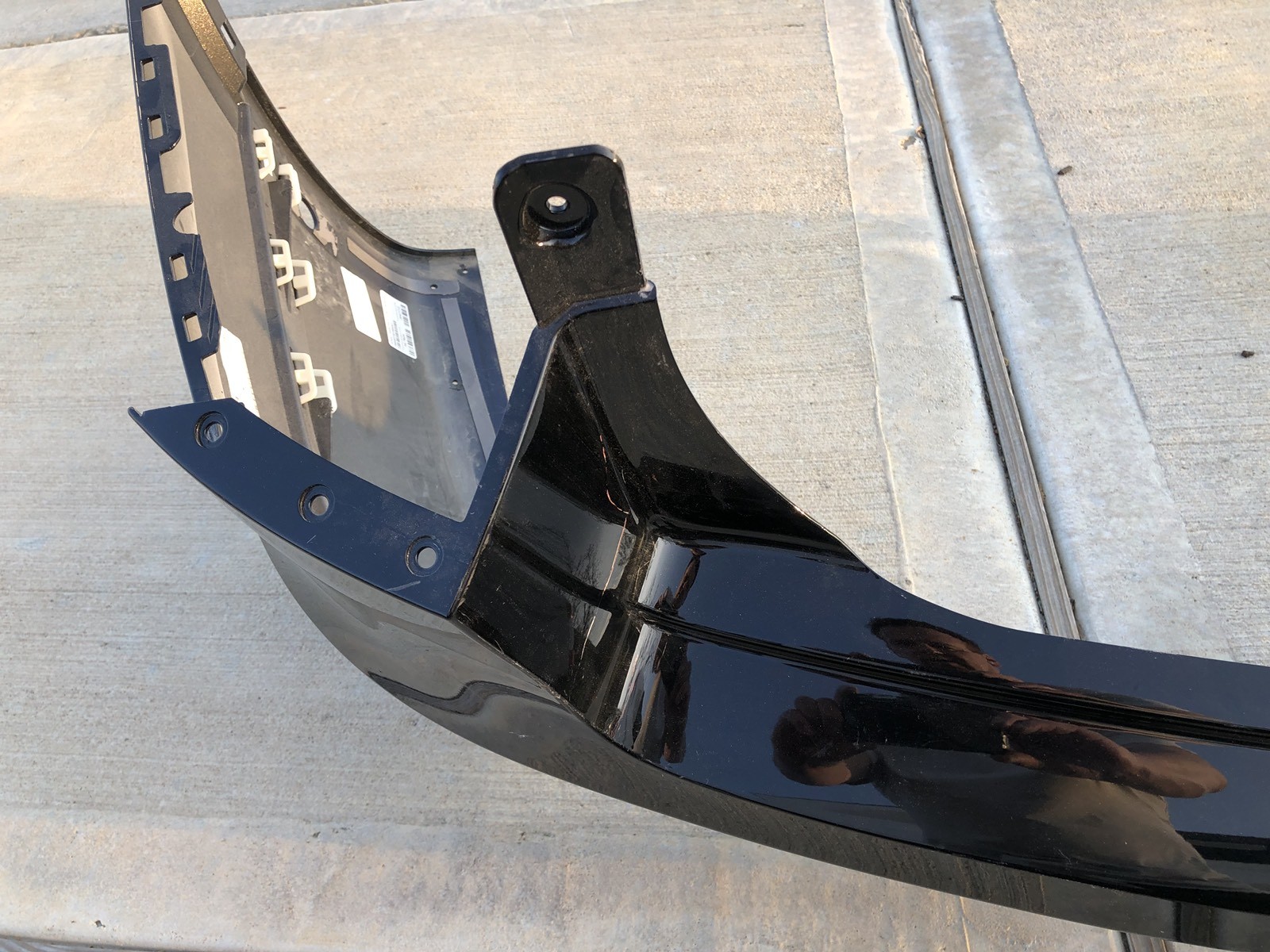 Bentley Bentayga Rear Bumper 2017 2018 - Very Nice - Tail Lights Available 
