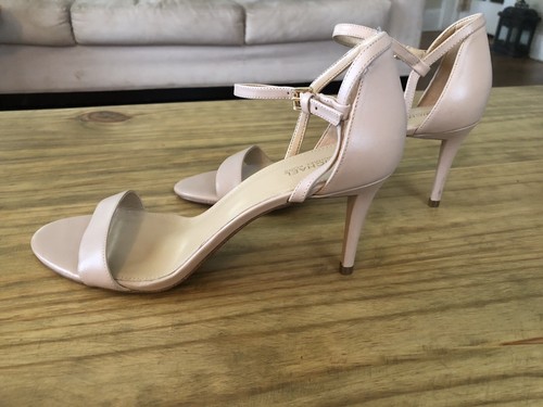 Michael Kors Women's Heels - Picture 6 of 8