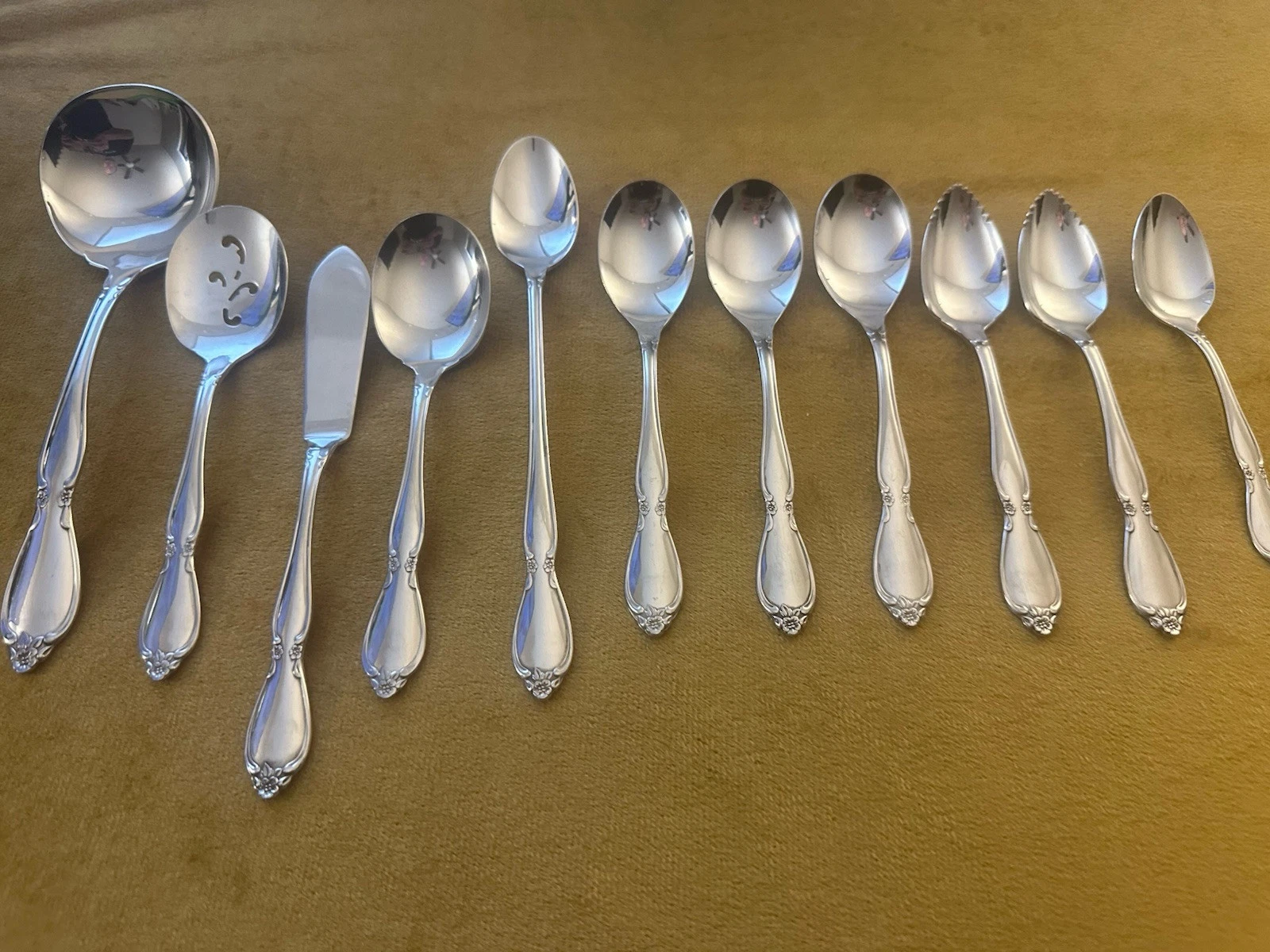 Serving Pieces & Spoons Oneida Community Chatelaine Stainless Ice Cream Ladle