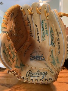 300 Wins Autographed Glove Nolan Ryan JSA Certified