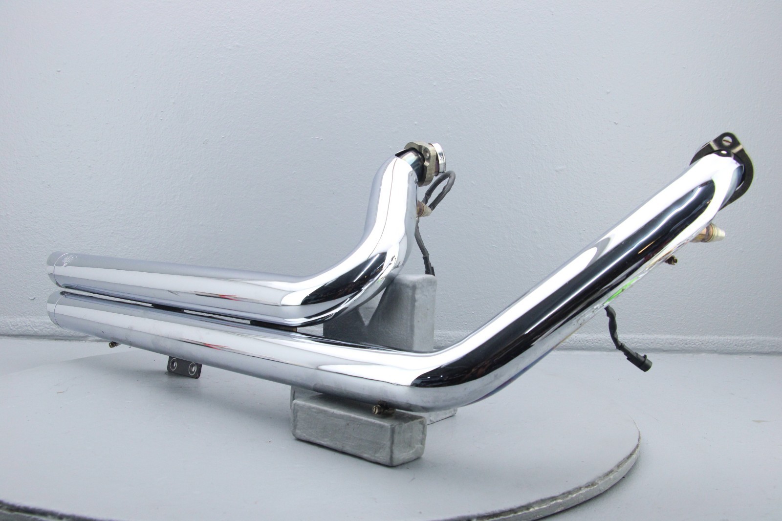 2011 Harley Softail VANCE HINES Exhaust Muffler Header Pipe Kit BIG SHOTS CHROME