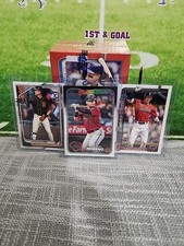 2025 Topps Update Series  Exclusive Holiday Base Card  Parallels ,3 Card Lot