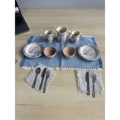 American girl doll Pleasant Company Kirsten pottery set birthday dishes