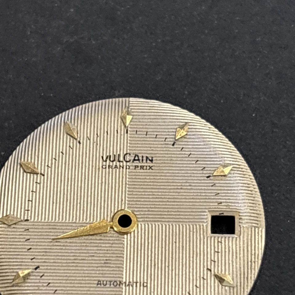Vulcain Grand Prix Automatic Date Men's Dial for Parts-Repair-Restoration-As Is - Image 4 of 4