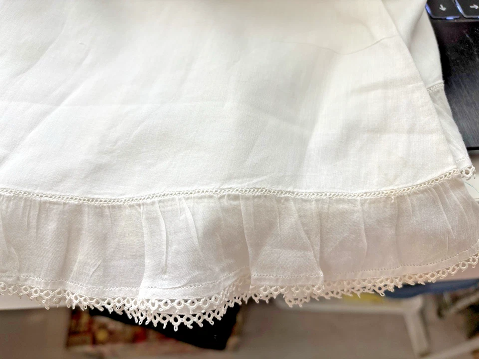 IMPRESIONANTE LG INFANTIL AÑOS 20 BLANCO SLIP CON DOBLADILLO CON VOLANTES - BOTONES VICTORIANOS Foto 3 de 4