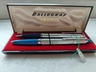 BALLOGRAF ERA PAIR BALLPOINT PENS AND PENCIL HOLDER BLUE rare