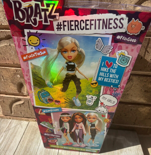 Muñeca Bratz Cloe Fierce Fitness MGA Entertainment 2015 Senderismo Explorador Temática - Imagen 7 de 9