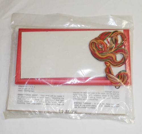 Design Works Have a Beary Merry Christmas Framed Cross Stitch Kit 3 x 7" - Picture 2 of 2