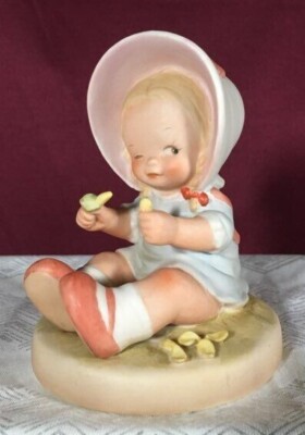 Enesco Memories of Yesterday ''Luck at Last - He Loves Me!'' 1989  Vtg 520217