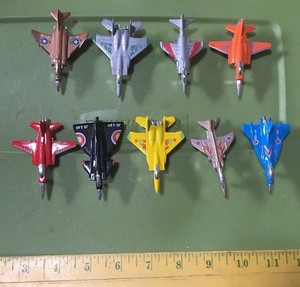 toy military airplanes