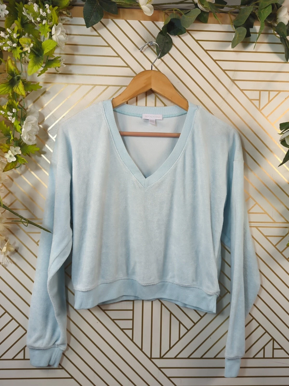 beyond-yoga tropez pullover long sleeve sweater