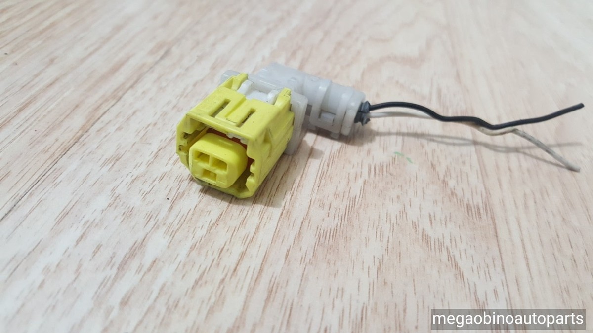 09-13 toyota corolla matrix connector crash impact sensor