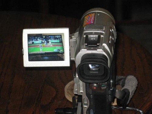 NONWORKING Sony Handycam Minidv Camcorder DCR-PC100 PC 100 PC100 DV PARTS REPAIR - Picture 2 of 7