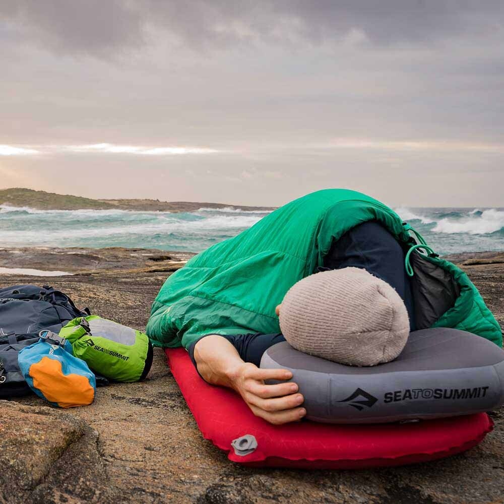 Sea To Summit Aeros Premium Deluxe Pillow Navy Blue