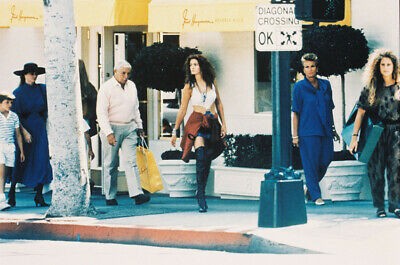 JULIA ROBERTS COLOR RODEO DRIVE PRETTY WOMAN 24x36 POSTER - Bild 1 von 1