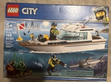 LEGO 60221 Diving Yacht Set Parts List