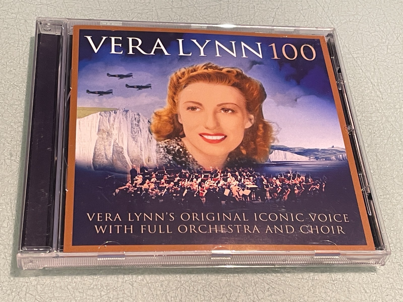 Vera Lynn - 100 - CD Album - 2017 Decca -  Celebrating Her 100th Birthday