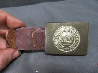 WWI IMPERIAL GERMAN ARMY BELT BUCKLE W/ LEATHER TAB