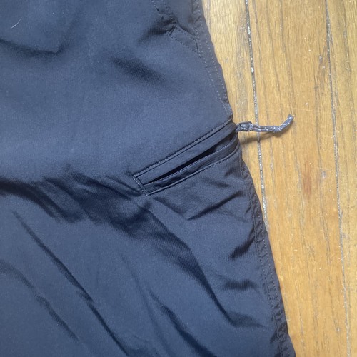 Wrangler X Mountain Shorts Mens 42x10 Black Cargo Outdoor Hiking UPF Stretch - Picture 4 of 10