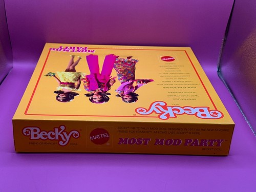 Barbie Gold Label 2006 “Most Mod Party Becky” #N5012 *Sin precio base* - Imagen 15 de 18