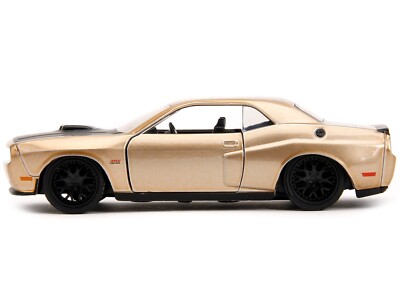 2012 DODGE CHALLENGER SRT8 GOLD 1/32 DIECAST MODEL CAR BY JADA