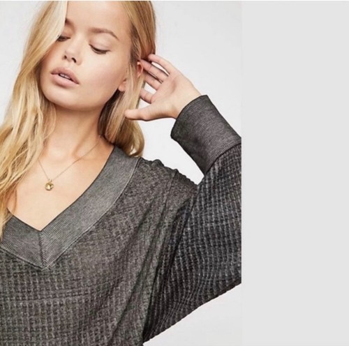Free People Gray South Side Thermal Top Women’s Size Small - Picture 3 of 8
