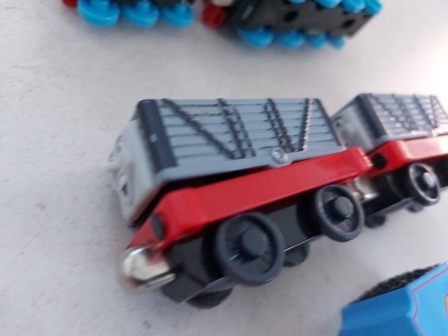 Picture 4 of 5
