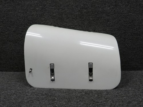 6212070-35 Cessna Citation III 650 Pressure Refueling Door Assembly