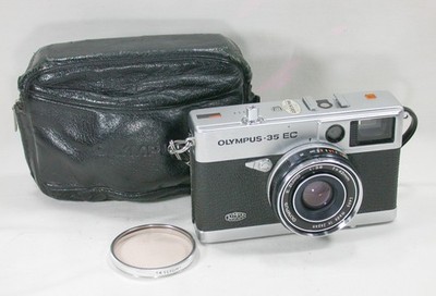 Olympus-35 EC Point & Shoot analoge Kleinbildkamera + Tasche Nr. 183334