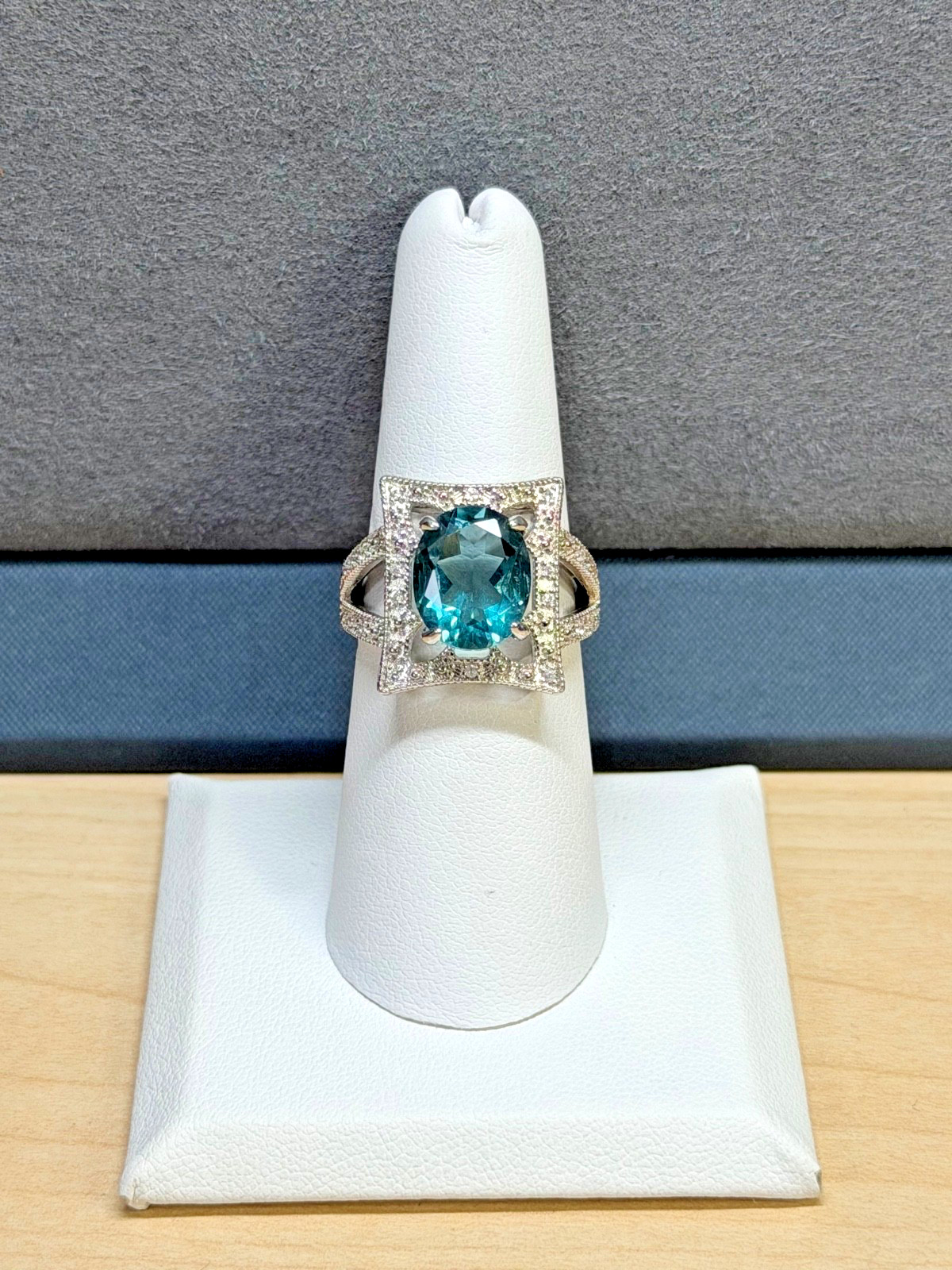 COLLEEN LOPEZ - HSN Sterling Silver Teal Zircon & White Topaz Shield Ring Size 7