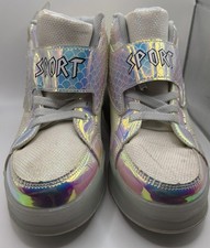 SPORT Kids Size 4-4.5 US Heelys-Style Light Up White Iridescent Shoes w/ Wheels