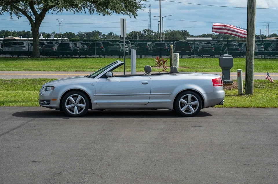 Audi A4 Cabriolet Quattro 2007 convertible 3,2, poco kilometraje Foto 2 de 4