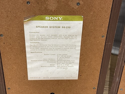Vintage Sony SS-210 HIFI Speakers Fully Working - Wooden Bookshelf Speakers - Picture 14 of 18