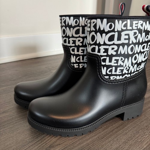 Moncler Ginette Strivale Rainboots NEW White Logo Graffiti Black Waterproof 38 - Picture 4 of 10