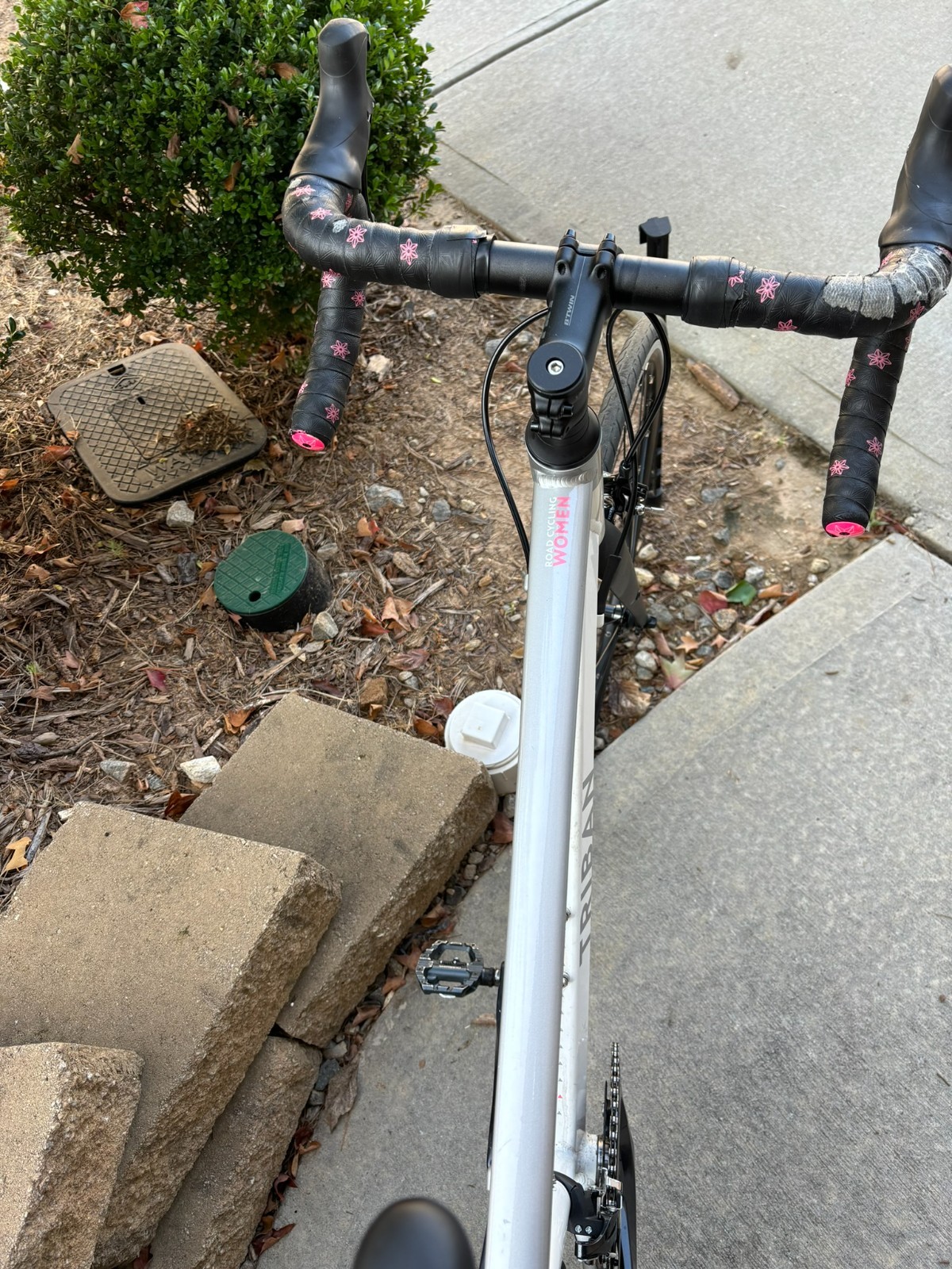 Decathlon Triban Ladies Bike - Size Medium Frame