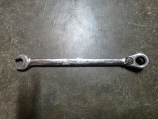 Snap-on Tools Usa Soexrm10 Metric 10mm Reversible Ratcheting Combination Wrench Snap-on Tools Usa Soexrm10 Metric 10mm Reversible Ratcheting Combination Wrench