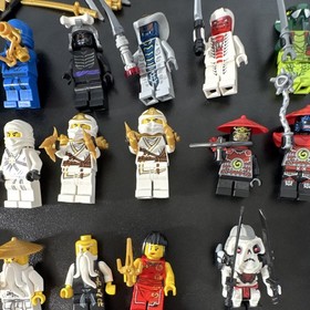 LEGO Ninjago Minifigure Lot Kai, Zane, Jay, Cole, Accessories, DX Golden Weapons