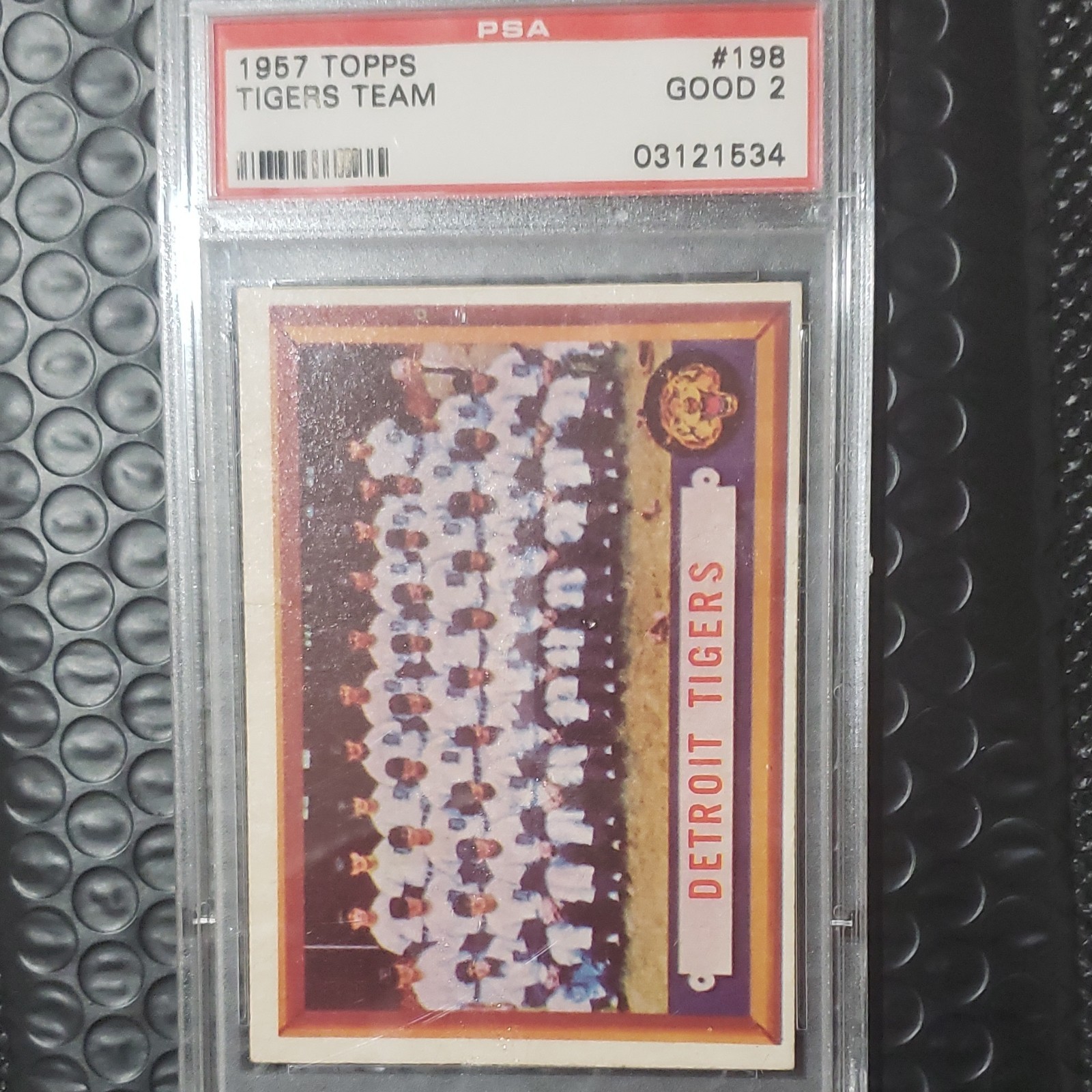 Topps 1957 Detroit Tigers Team #198 PSA 2 Graded MLB Baseball Vintage view 1