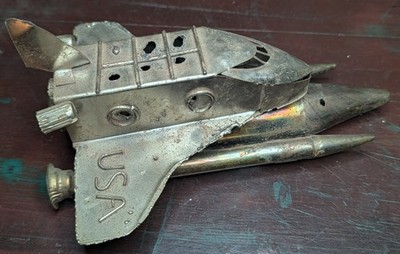 Sheet Metal HandMade Welded Artwork USA NASA Space shuttle 9'' Long 