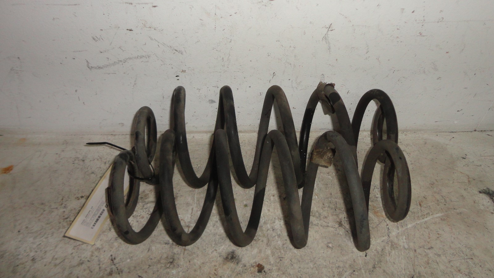 FORD FALCON BA BF SEDAN STANDARD HEIGHT REAR COIL SPRINGS PAIR | eBay ...