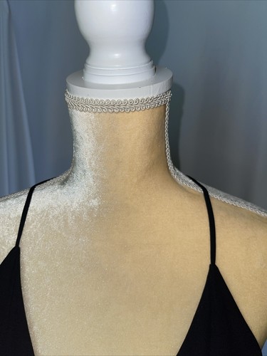 Victoria + Sophia Spaghetti strap Plunging Black Romper Size Small - Picture 3 of 11