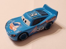 N°95 CRAZY VOITURE MATTEL DISNEY PIXAR CARS 1 2 3 LIGHTNING MC QUEEN BLEU DINOCO