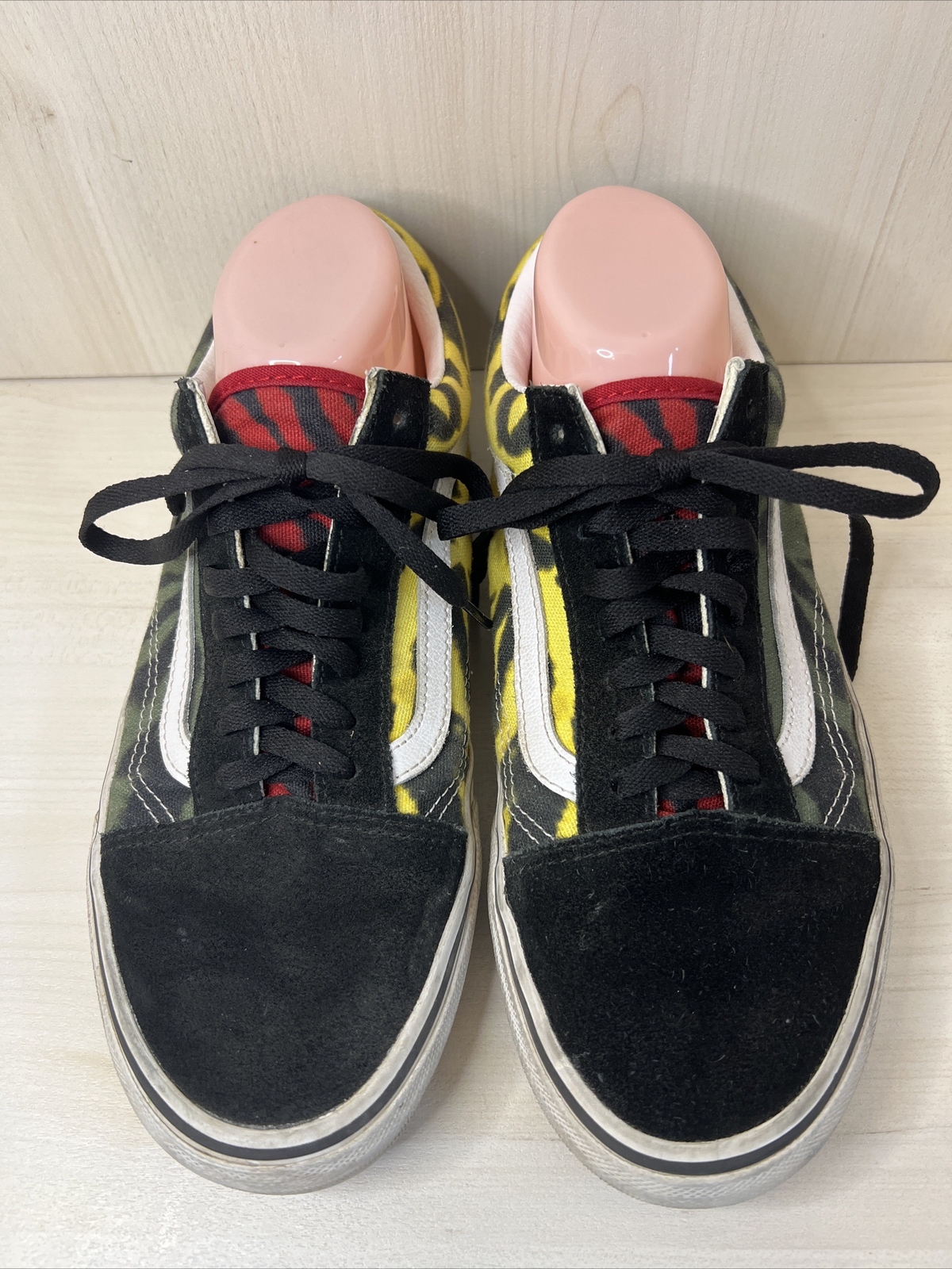 Size 9 Mens/10.5 Women